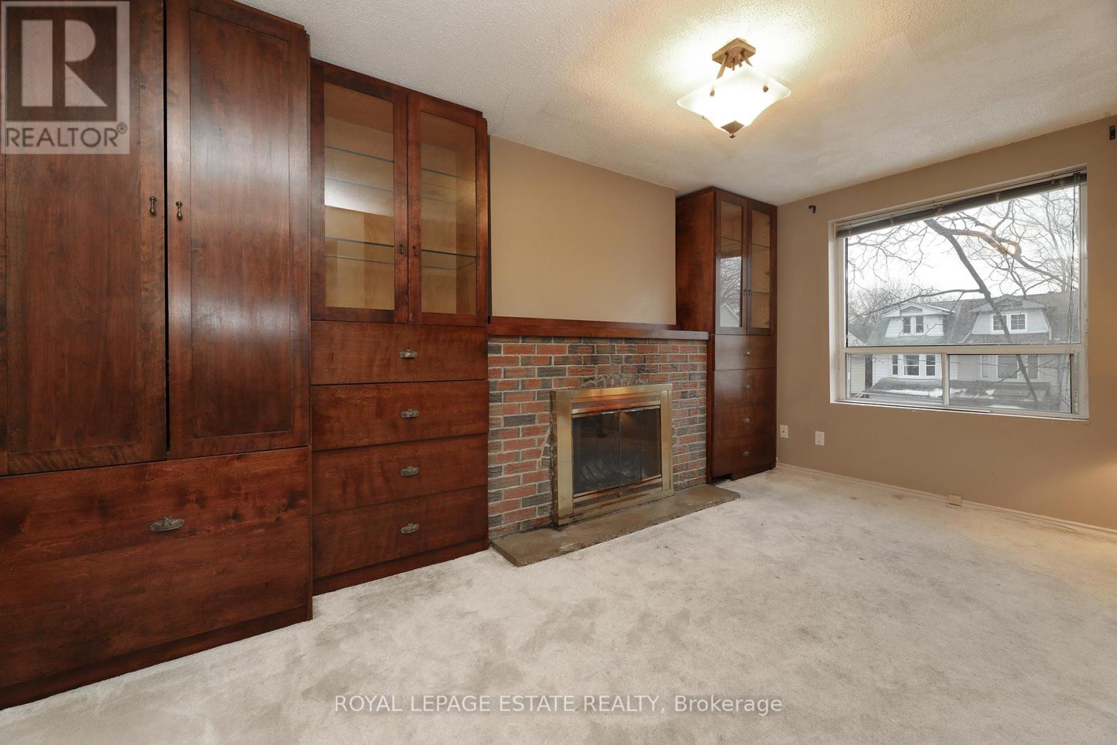 183 Waverley Road, Toronto, Ontario  M4L 3T4 - Photo 16 - E12690200