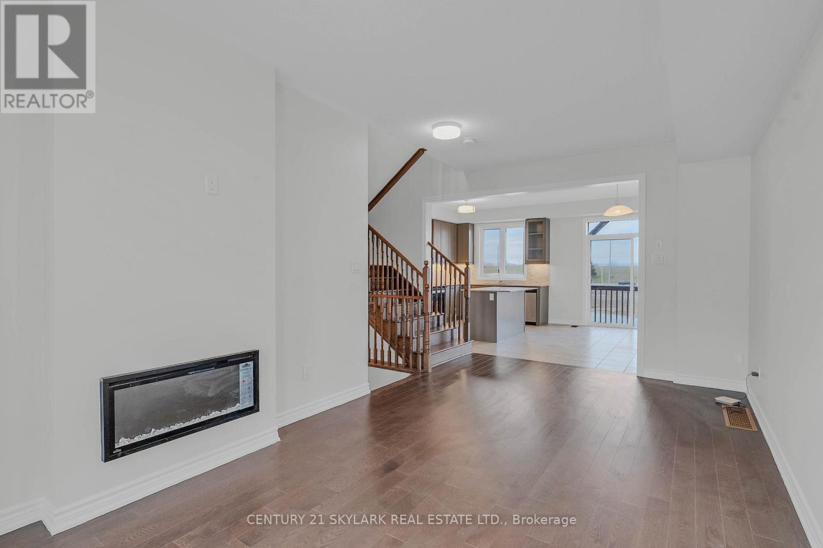 40 Douet Lane, Ajax, Ontario  L1Z 0V4 - Photo 5 - E12690206