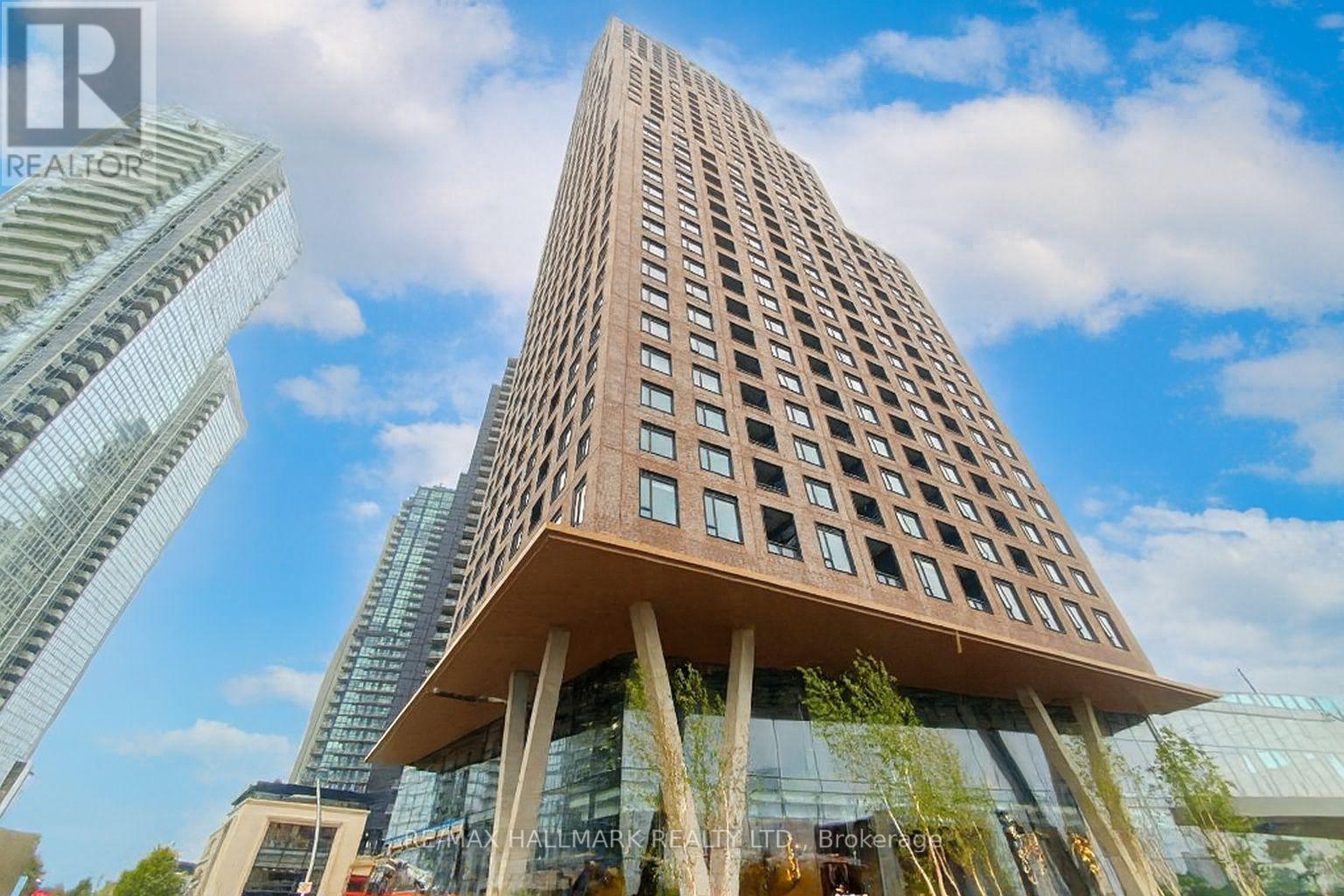 602 - 2920 Highway 7 Road, Vaughan, Ontario  L4K 0P4 - Photo 1 - N12690204