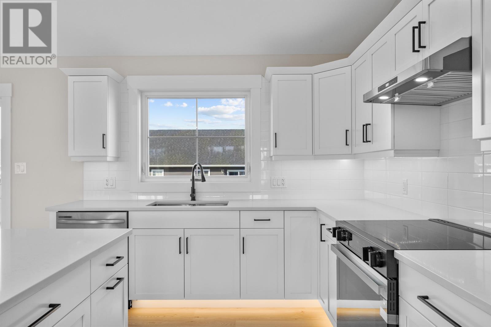 33 Bridget Drive, Charlottetown, Prince Edward Island  C1E 0G5 - Photo 10 - 202600665