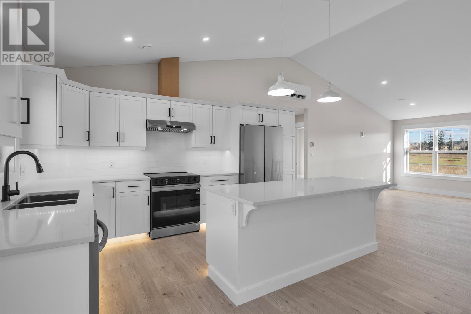 33 Bridget Drive, Charlottetown, Prince Edward Island  C1E 0G5 - Photo 7 - 202600665