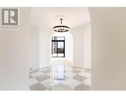 6A - 2010 BATHURST STREET, Toronto, Ontario