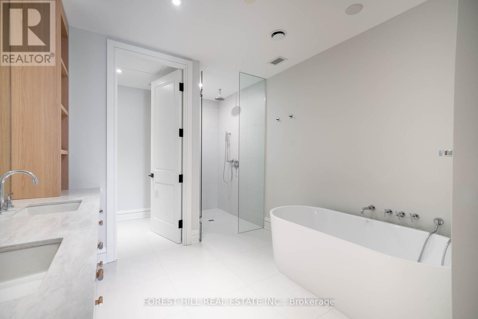 6a - 2010 Bathurst Street, Toronto, Ontario  M5P 0A8 - Photo 17 - C12686022