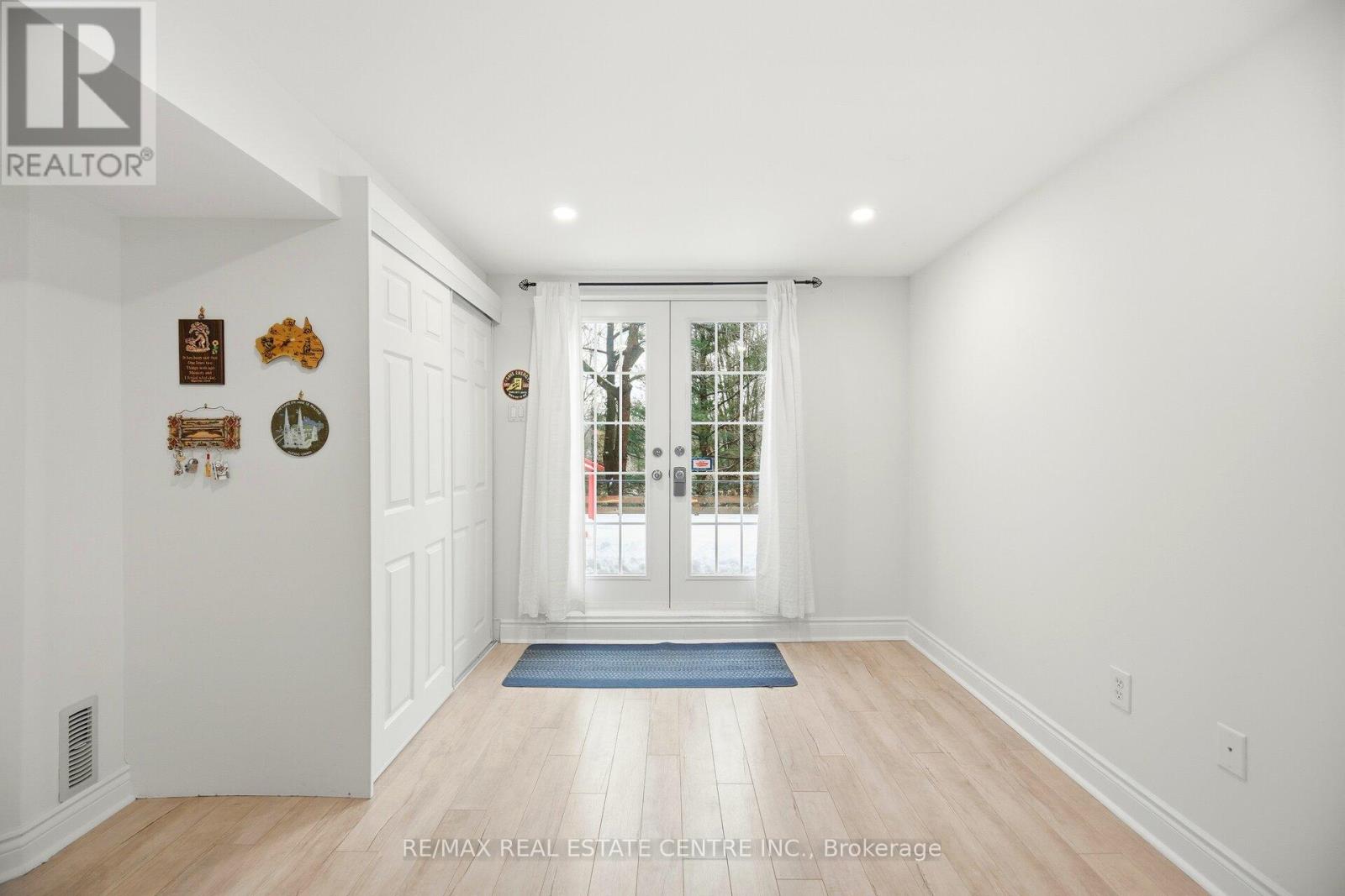 61 Sunforest Drive, Brampton, Ontario  L6Z 2W7 - Photo 38 - W12687684