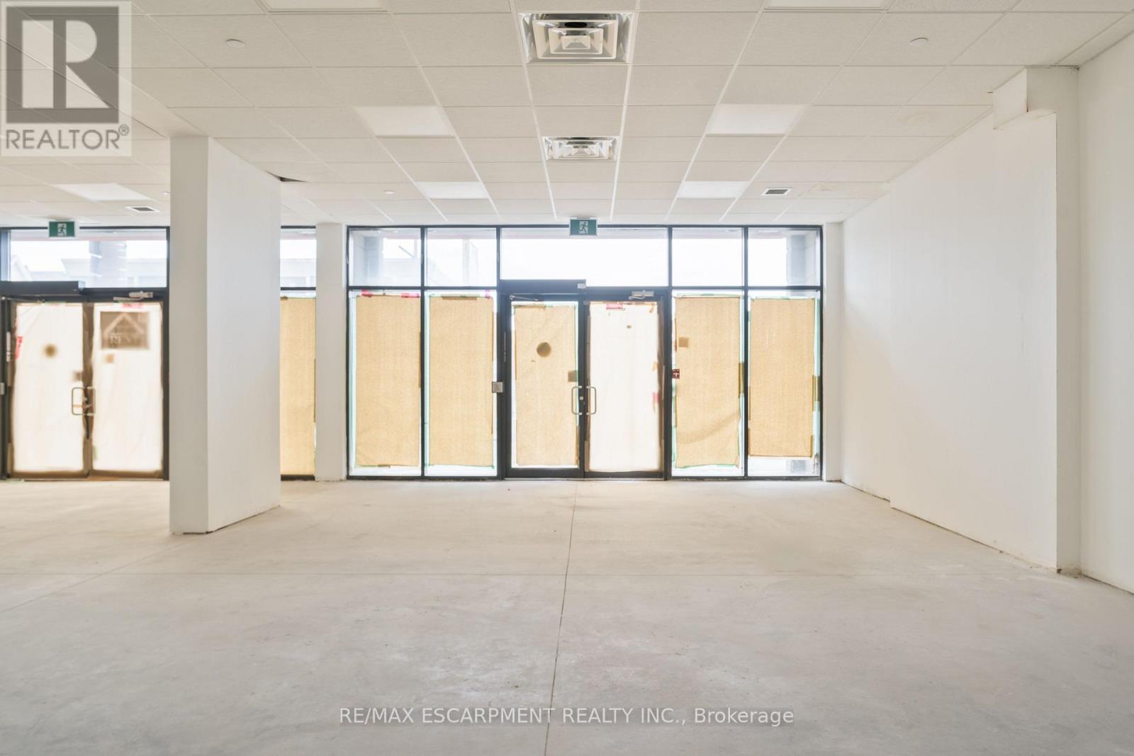 220 Cannon Street E, Hamilton, Ontario  L8L 2B1 - Photo 4 - X12679738