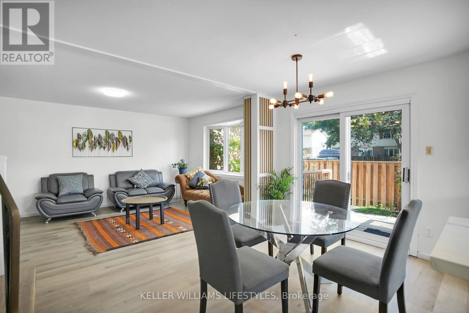 4 - 230 CLARKE ROAD, London East, Ontario