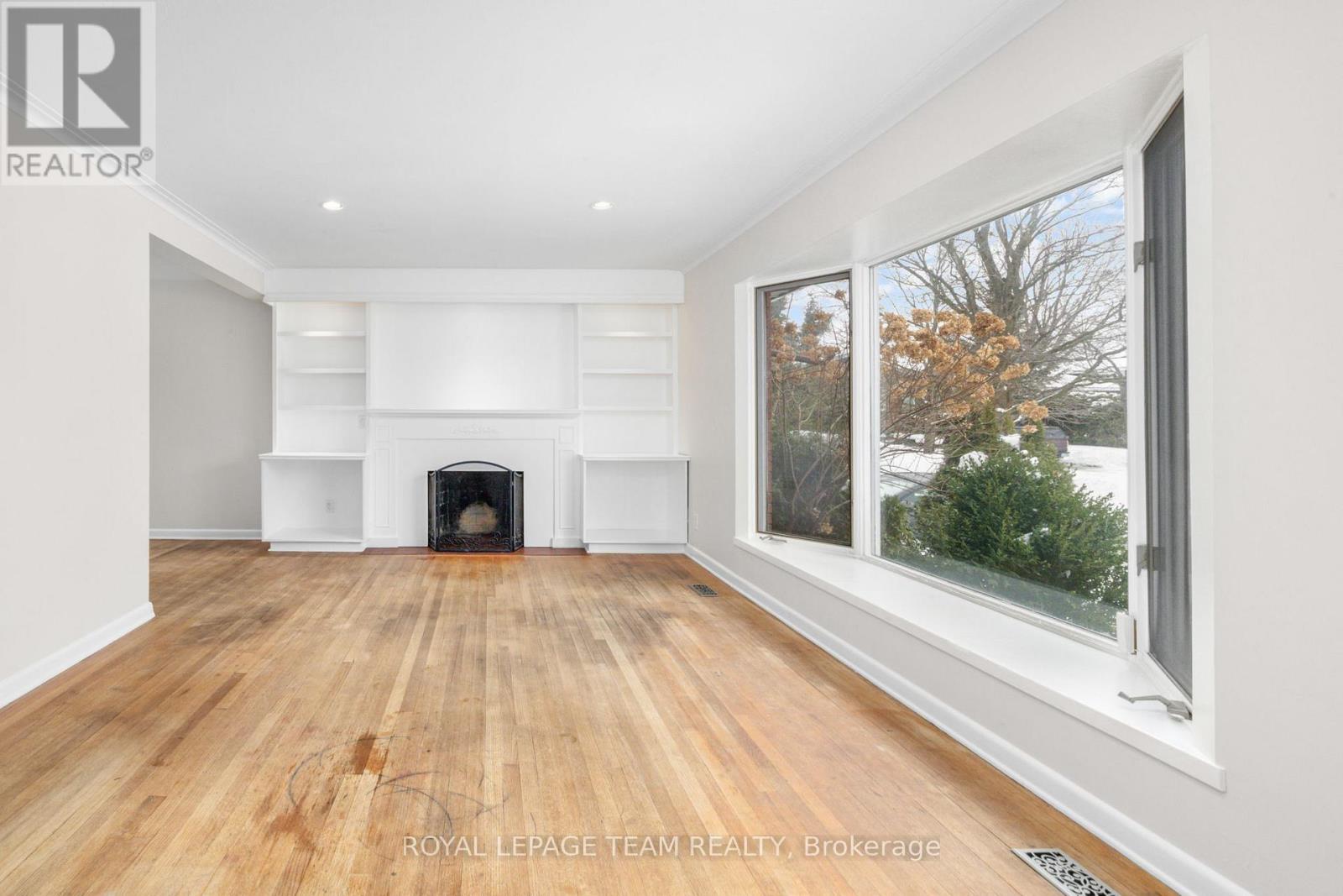 2358 Malone Crescent, Ottawa, Ontario  K2C 1L5 - Photo 10 - X12690288