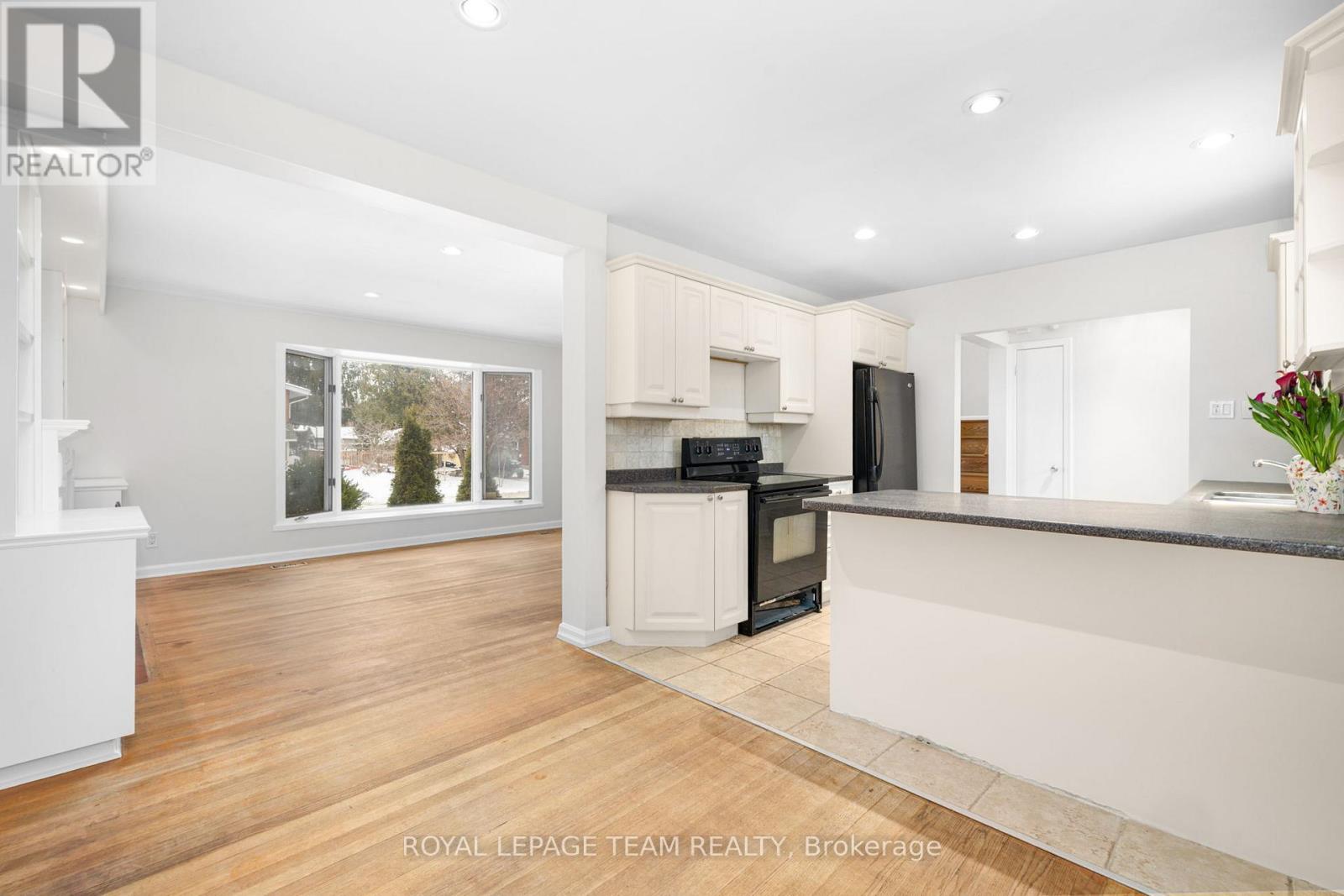 2358 Malone Crescent, Ottawa, Ontario  K2C 1L5 - Photo 19 - X12690288