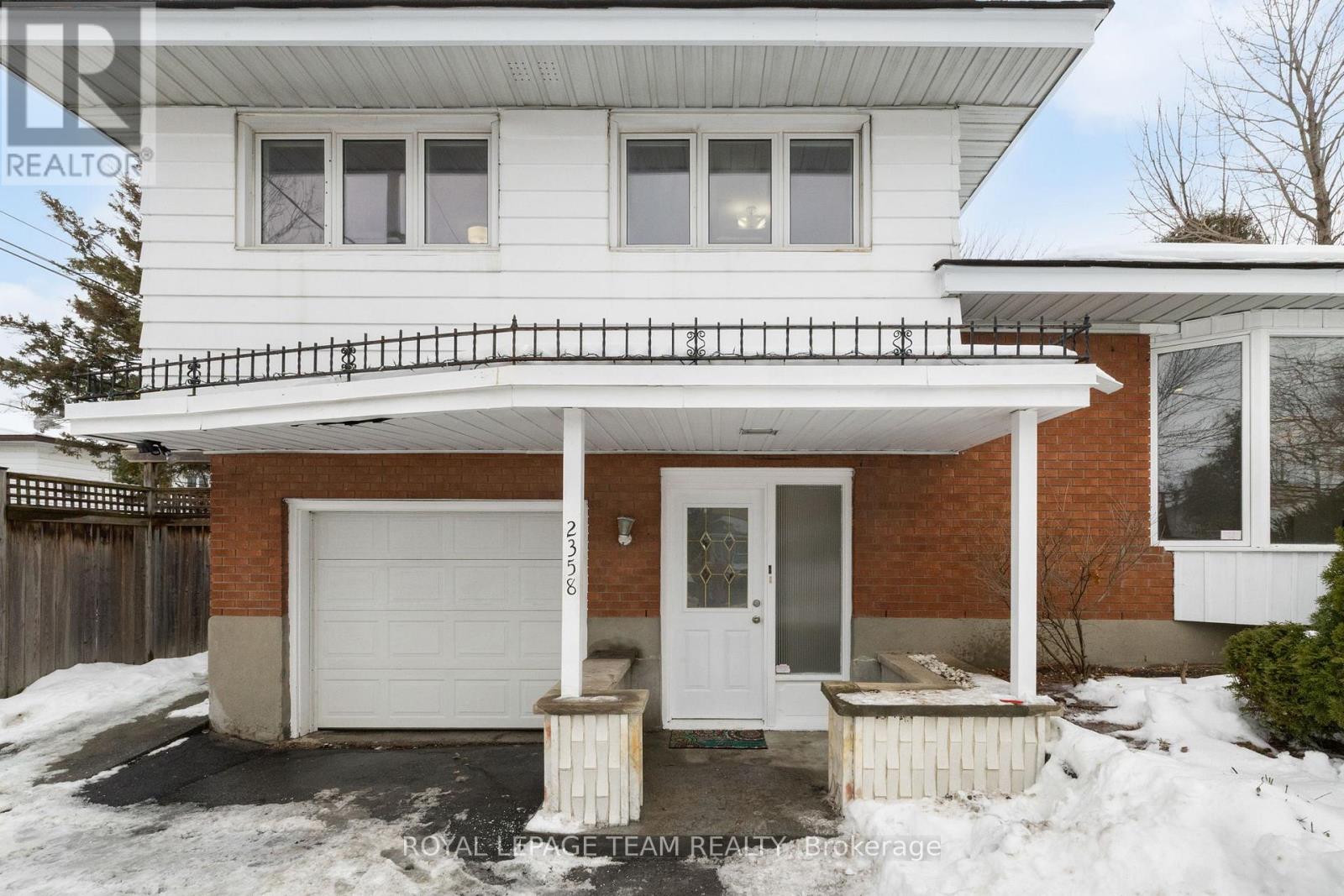 2358 Malone Crescent, Ottawa, Ontario  K2C 1L5 - Photo 2 - X12690288