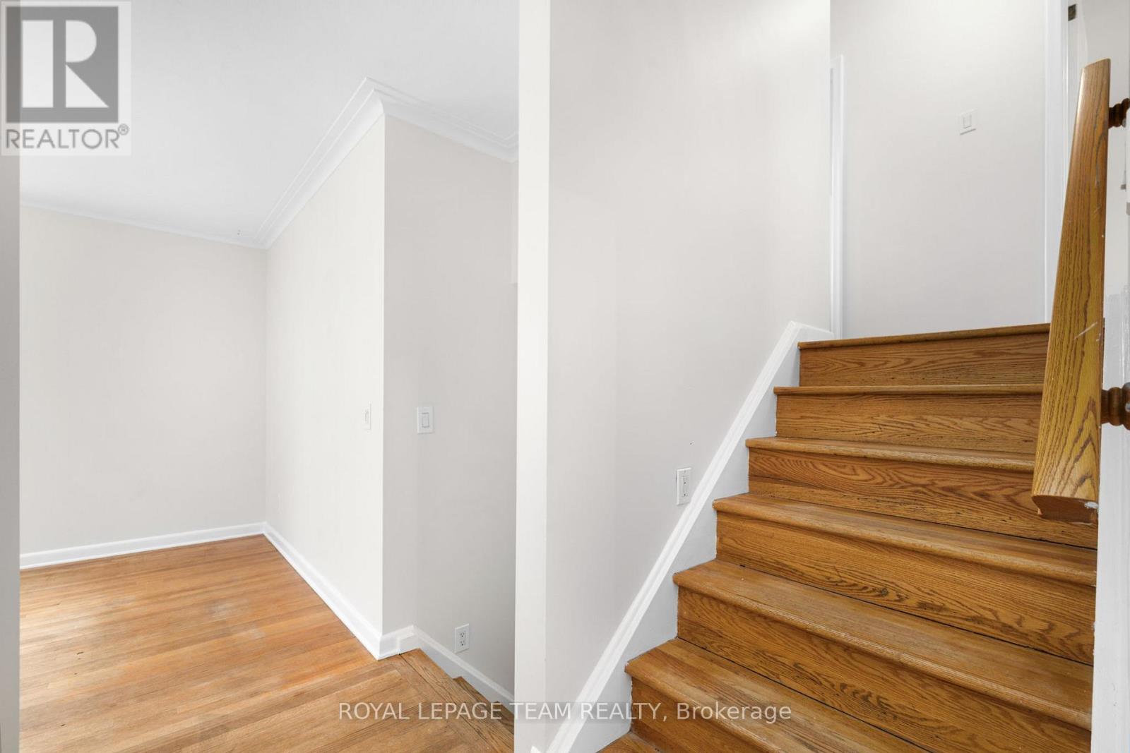 2358 Malone Crescent, Ottawa, Ontario  K2C 1L5 - Photo 24 - X12690288