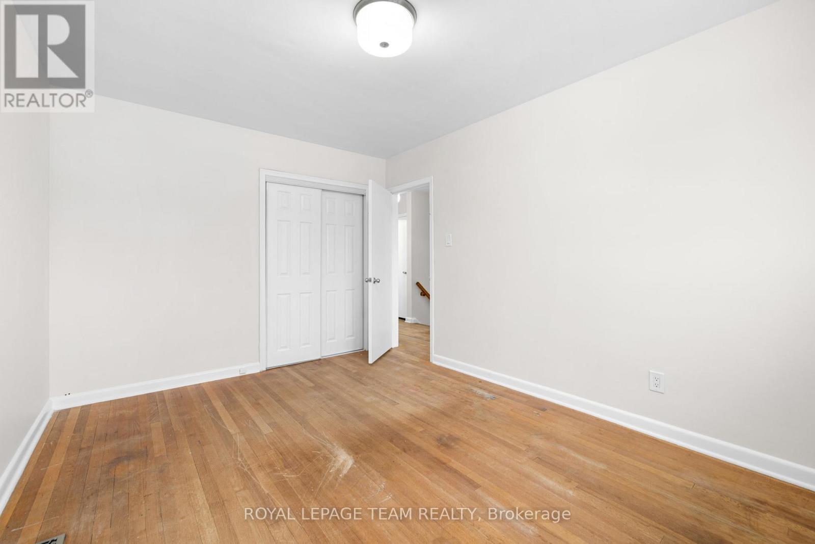 2358 Malone Crescent, Ottawa, Ontario  K2C 1L5 - Photo 26 - X12690288