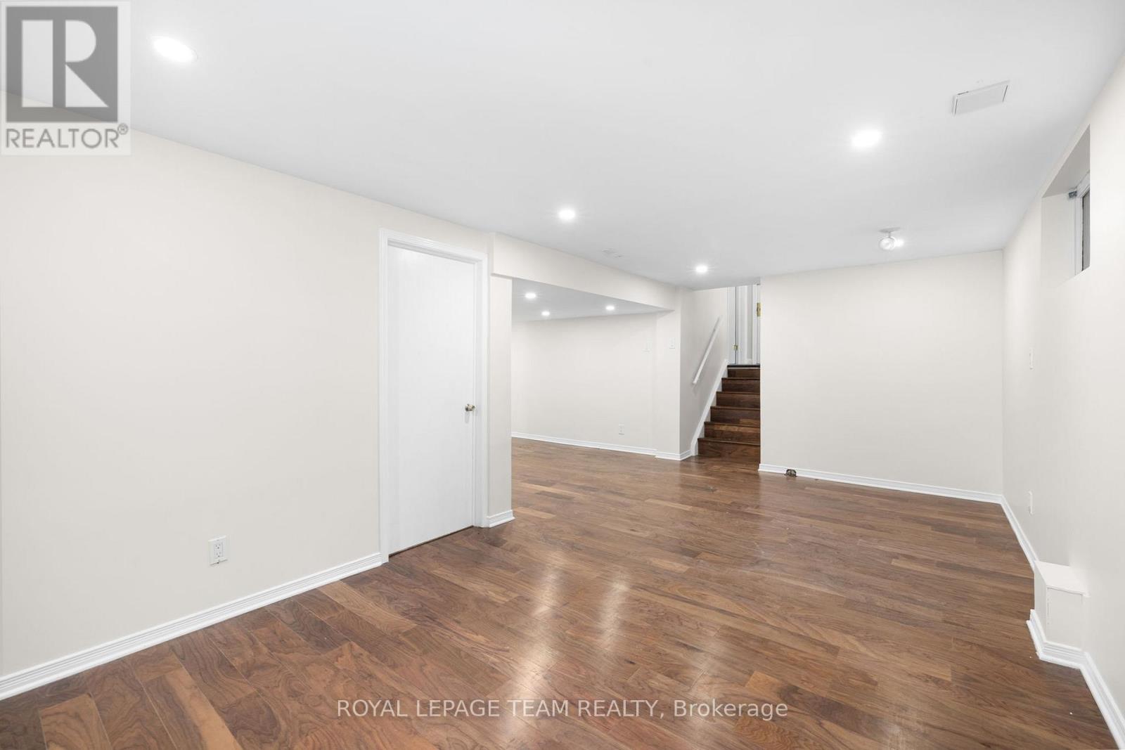 2358 Malone Crescent, Ottawa, Ontario  K2C 1L5 - Photo 37 - X12690288