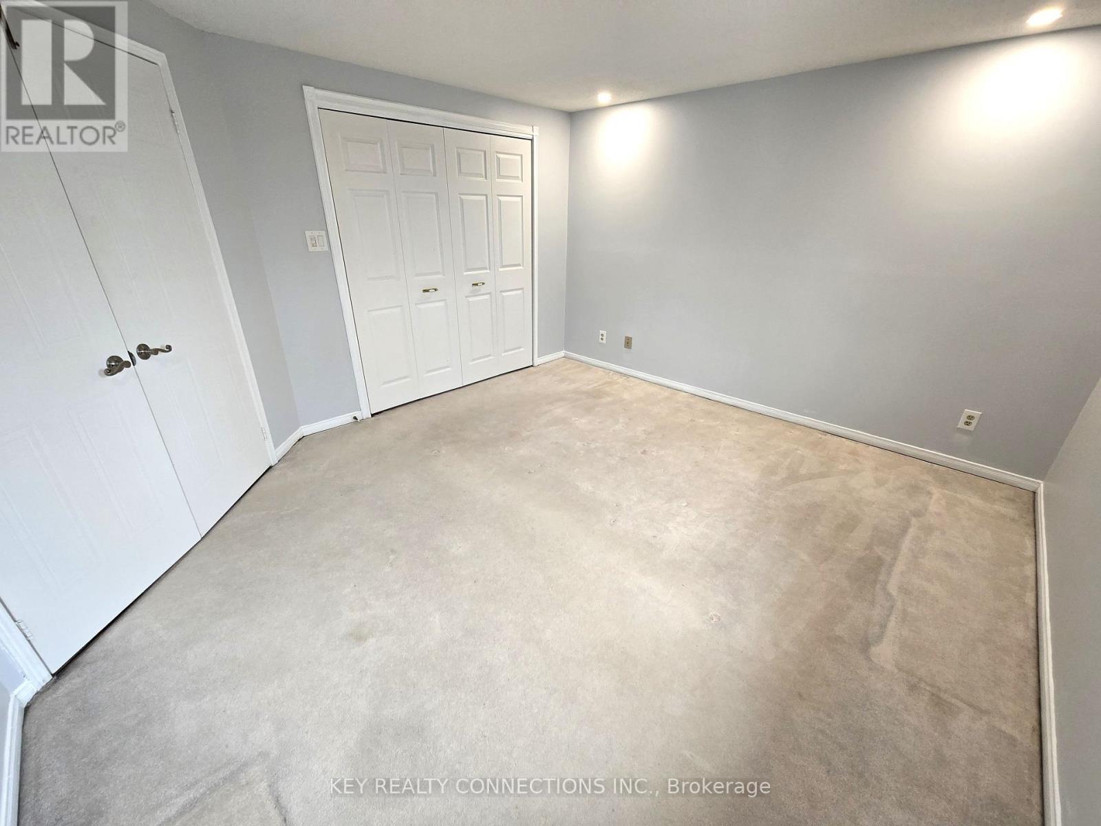 2425 Headon Forest Drive, Burlington, Ontario  L7M 3K7 - Photo 35 - W12653160