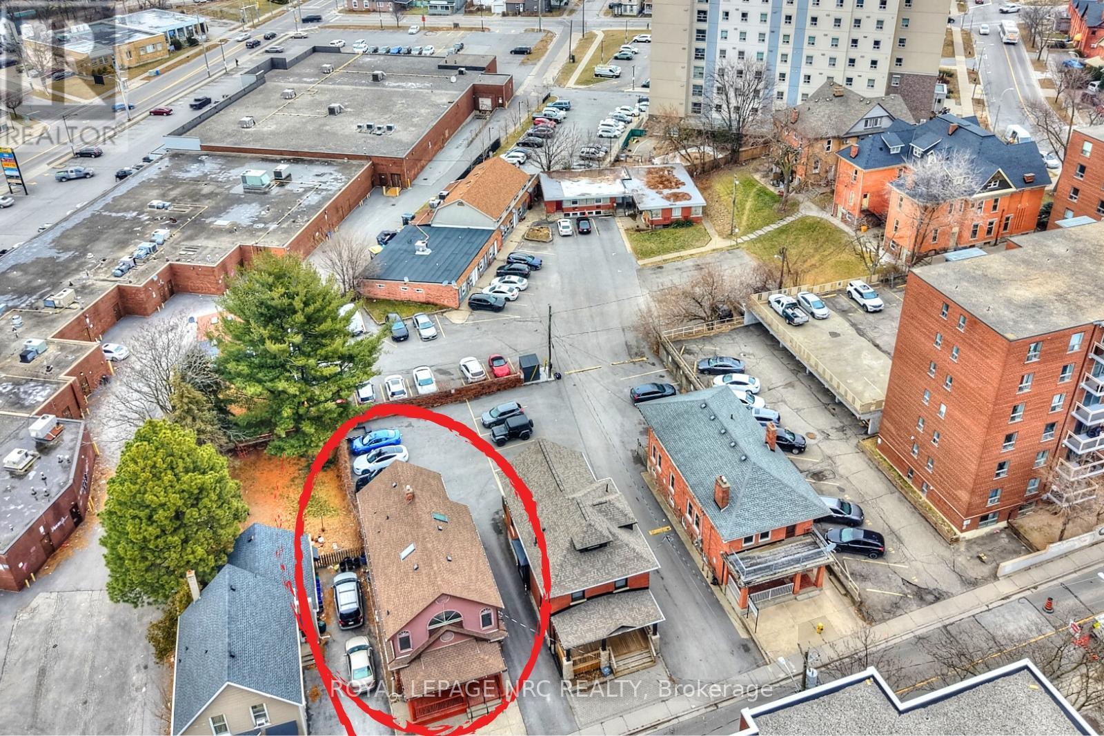 8 Clark Street, St. Catharines, Ontario  L2R 5G2 - Photo 40 - X12690266