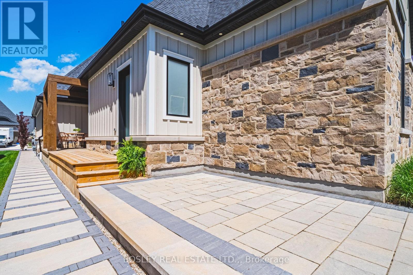 110 Millpond Road, Niagara-On-The-Lake, Ontario  L0S 1J1 - Photo 37 - X12690302