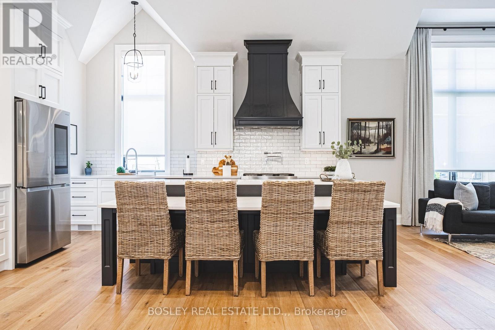 110 Millpond Road, Niagara-On-The-Lake, Ontario  L0S 1J1 - Photo 4 - X12690302