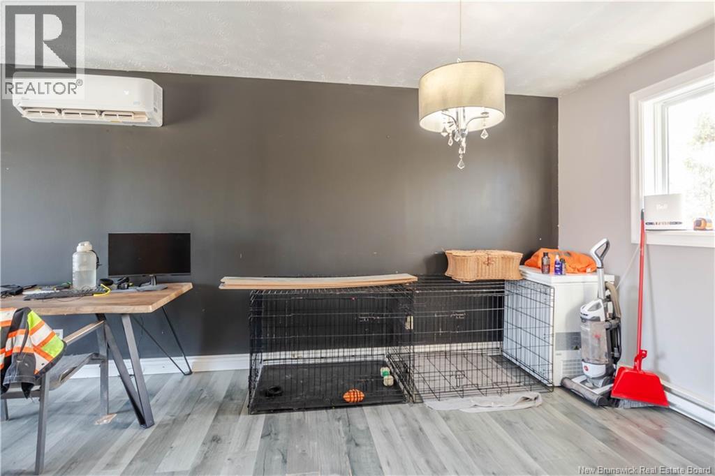 70 Emmerson Street, Fredericton, New Brunswick  E3B 6G8 - Photo 12 - NB132051