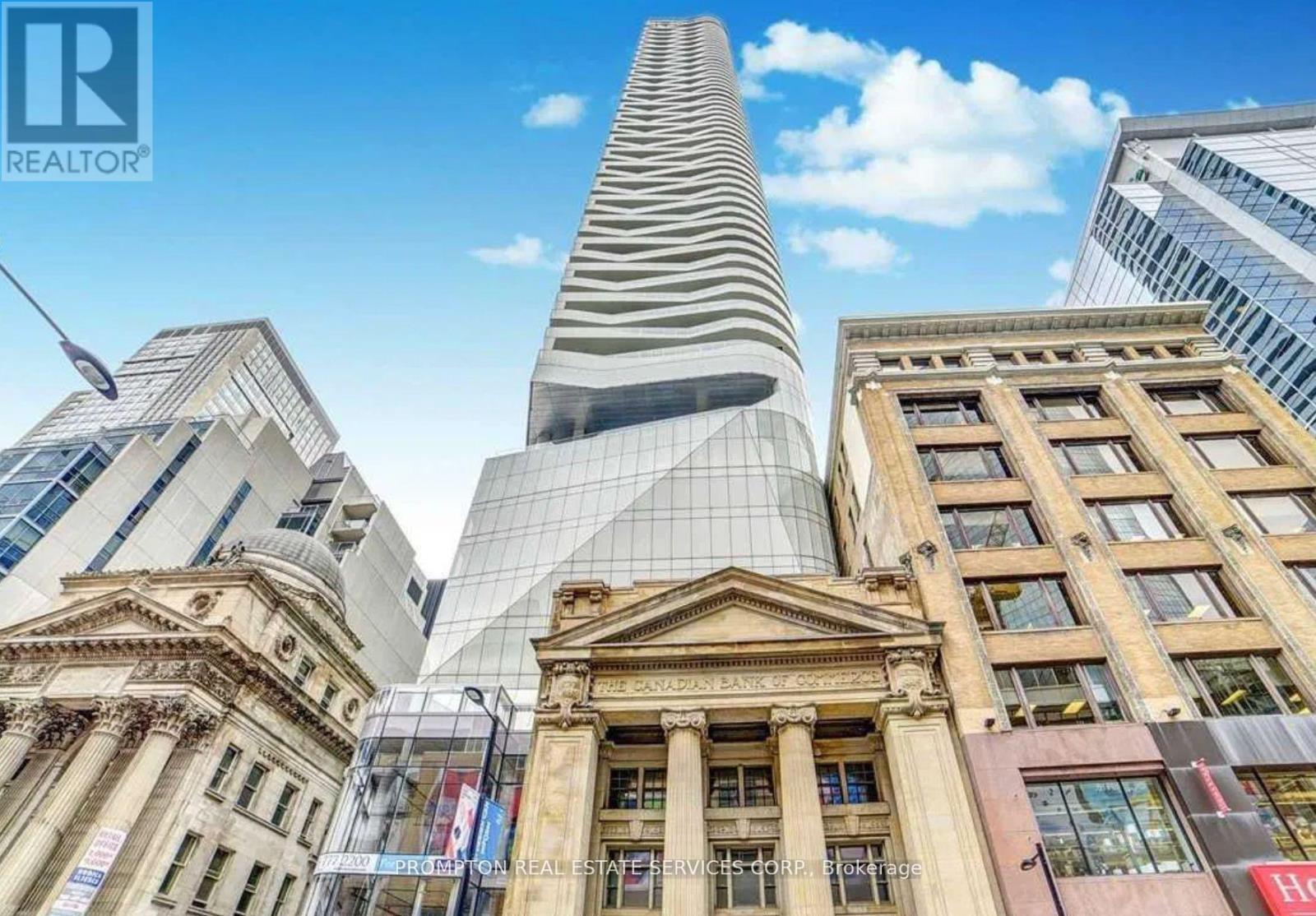 5303 - 197 Yonge Street, Toronto, Ontario  M5B 0C1 - Photo 1 - C12690262