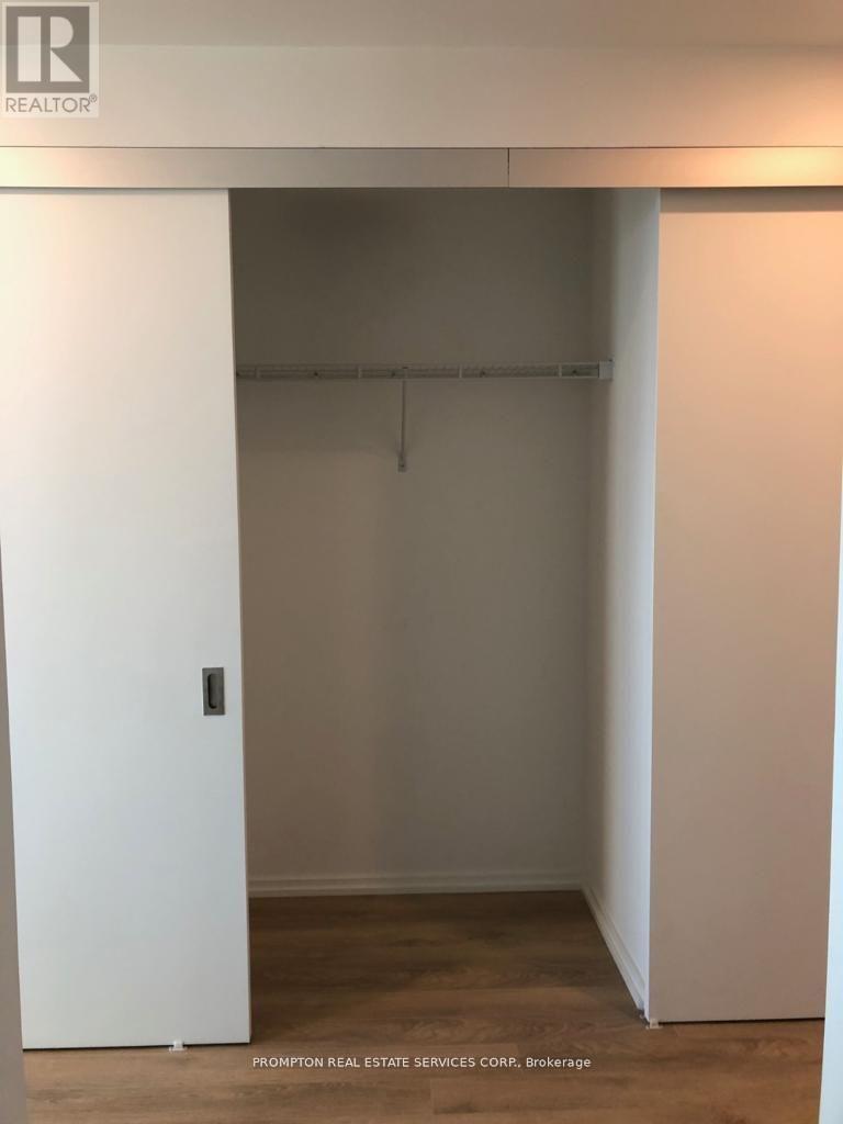 5303 - 197 Yonge Street, Toronto, Ontario  M5B 0C1 - Photo 10 - C12690262