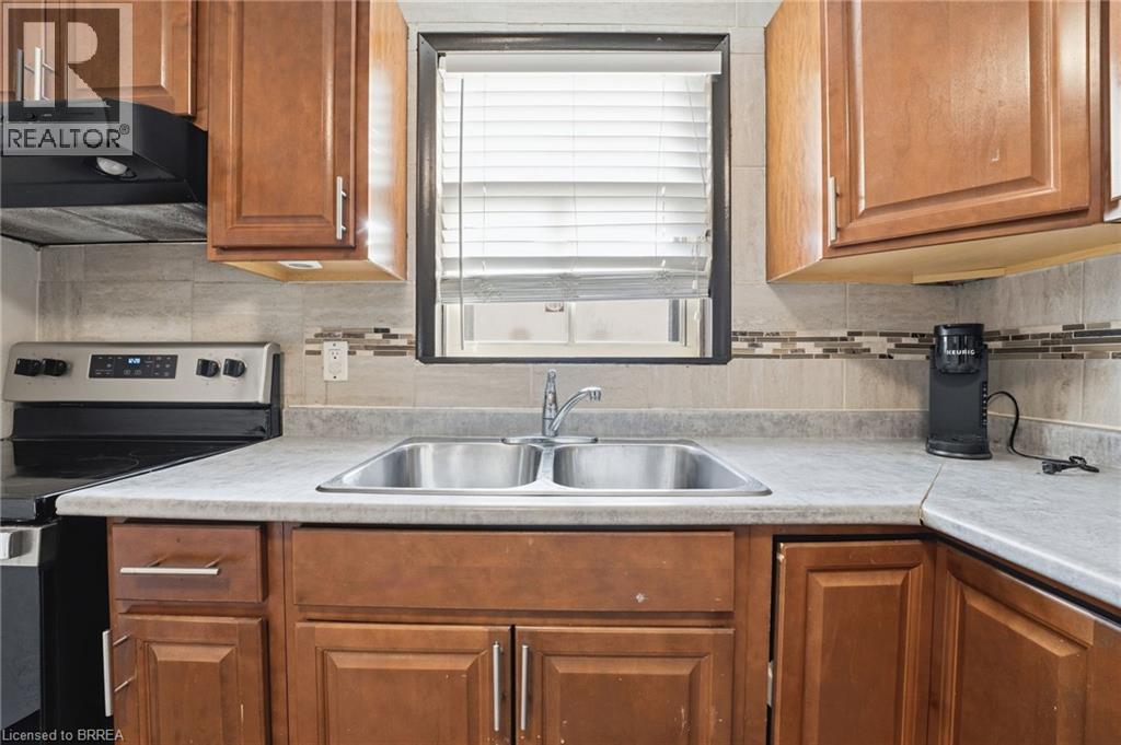 87 Barnesdale Avenue N, Hamilton, Ontario  L8L 6S4 - Photo 11 - 40797774