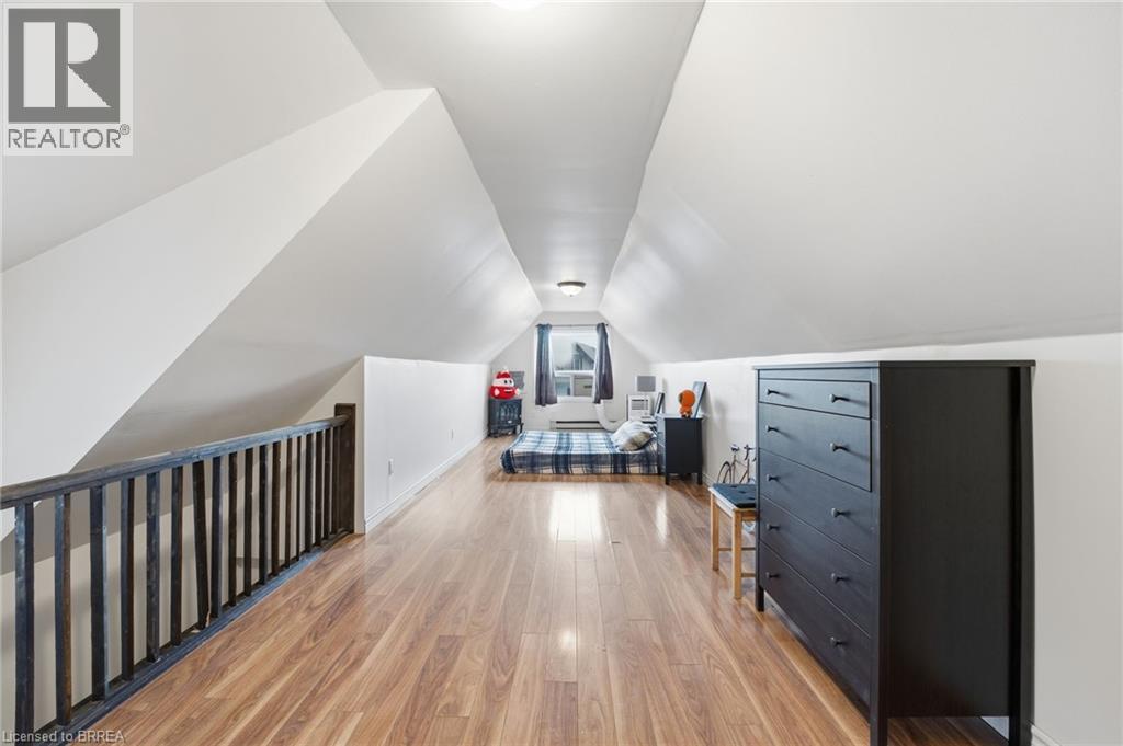 87 Barnesdale Avenue N, Hamilton, Ontario  L8L 6S4 - Photo 18 - 40797774