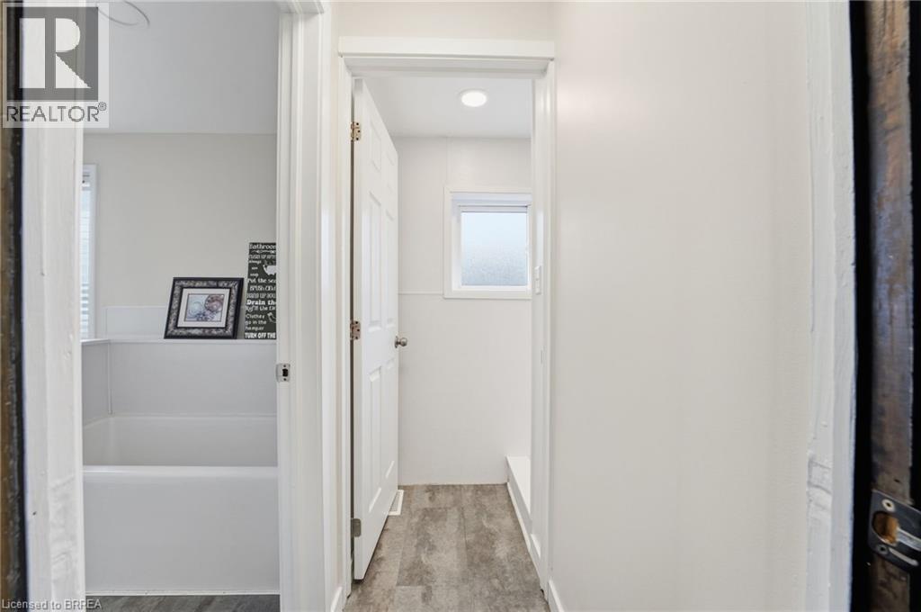 87 Barnesdale Avenue N, Hamilton, Ontario  L8L 6S4 - Photo 23 - 40797774