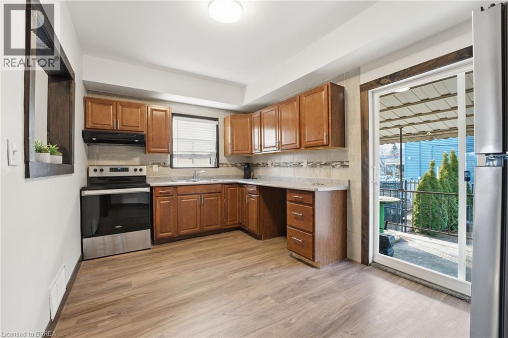 87 Barnesdale Avenue N, Hamilton, Ontario  L8L 6S4 - Photo 9 - 40797774