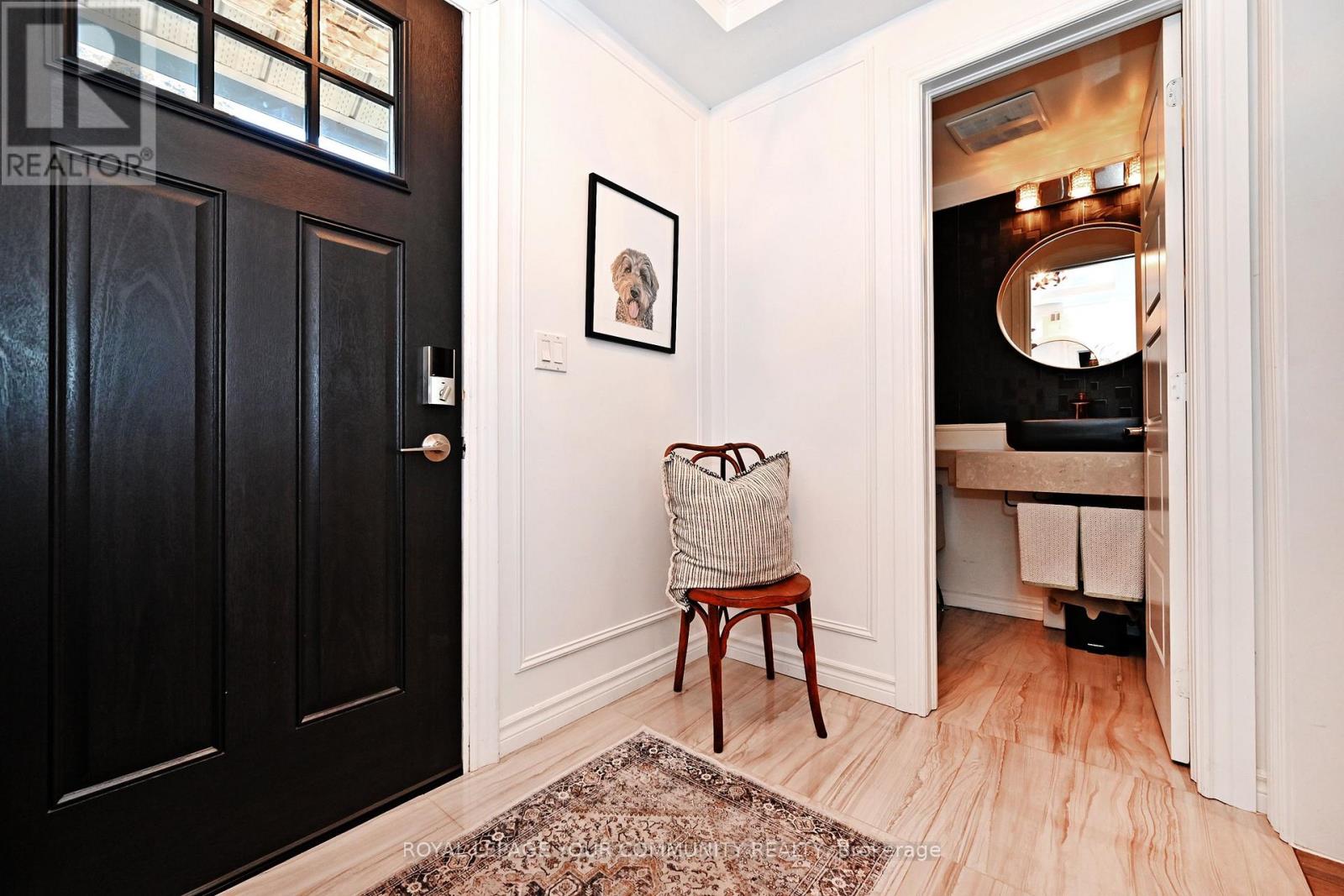 82 Centre Street, Aurora, Ontario  L4G 1J8 - Photo 5 - N12690318