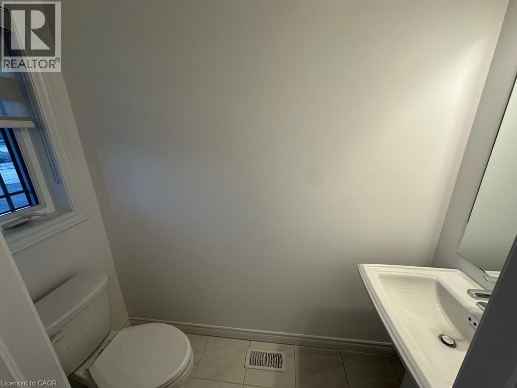 236 Longboat Run, Brantford, Ontario  N3T 0X1 - Photo 18 - 40797960