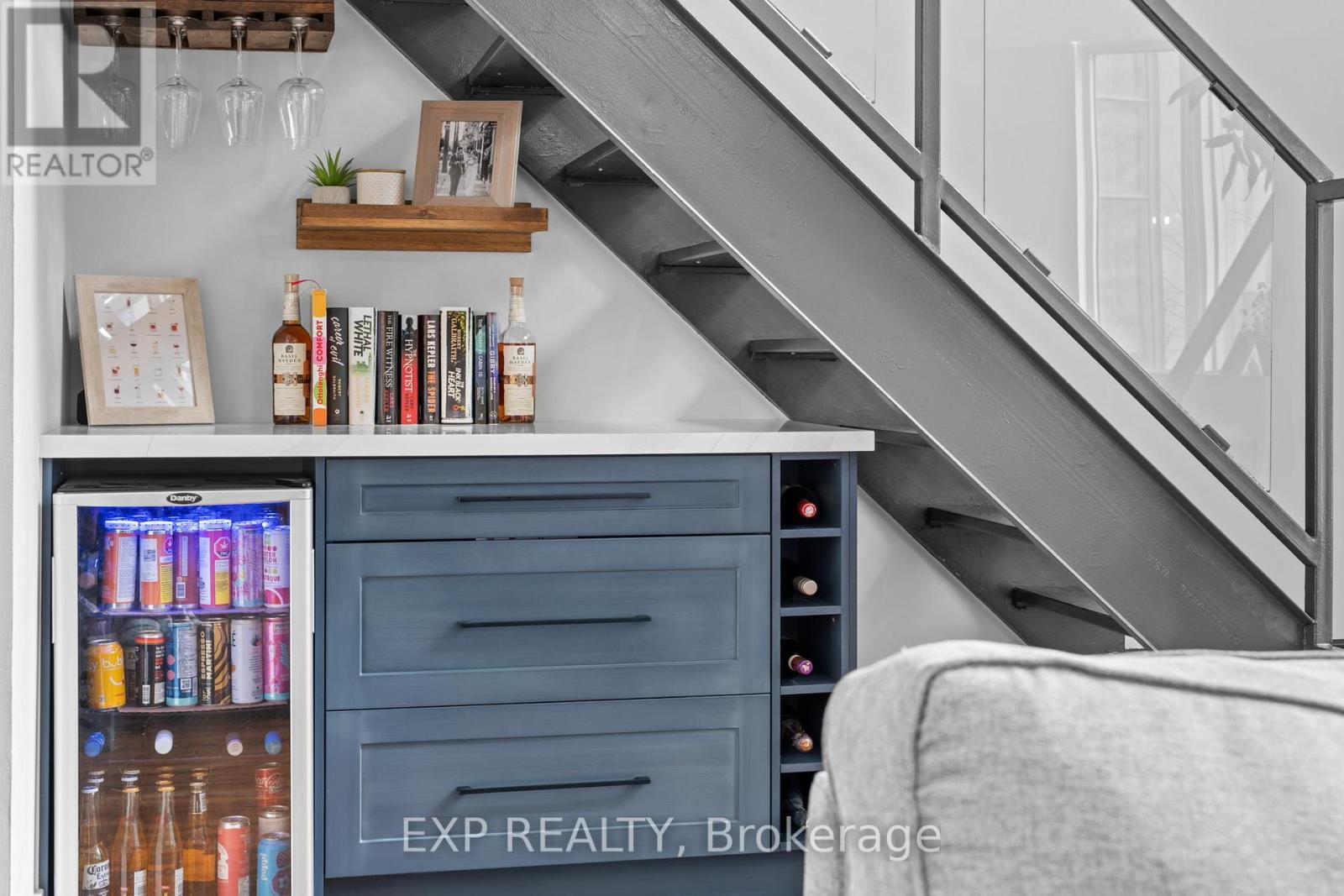 637 - 250 Manitoba Street, Toronto, Ontario  M8Y 4G8 - Photo 13 - W12690224