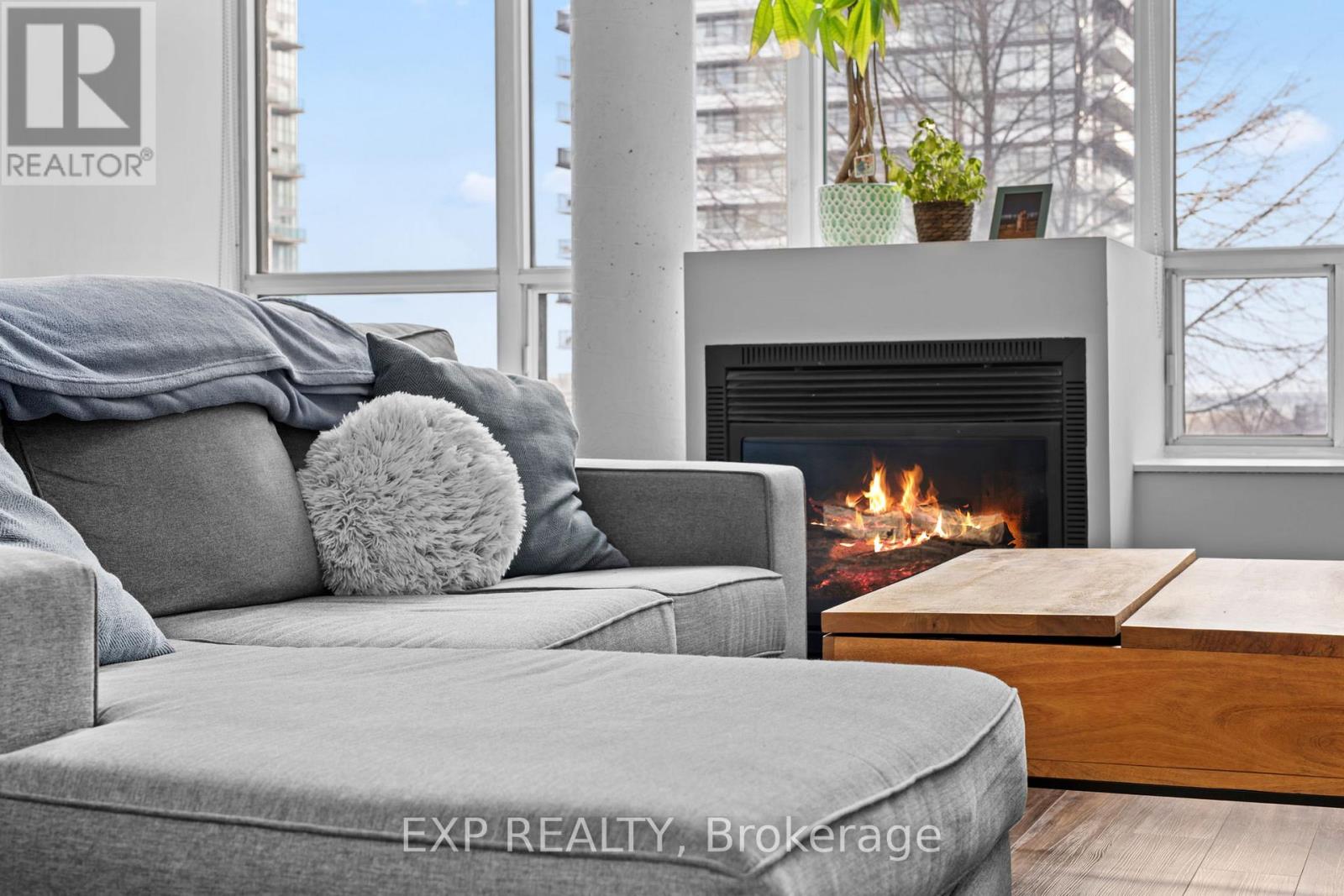 637 - 250 Manitoba Street, Toronto, Ontario  M8Y 4G8 - Photo 18 - W12690224