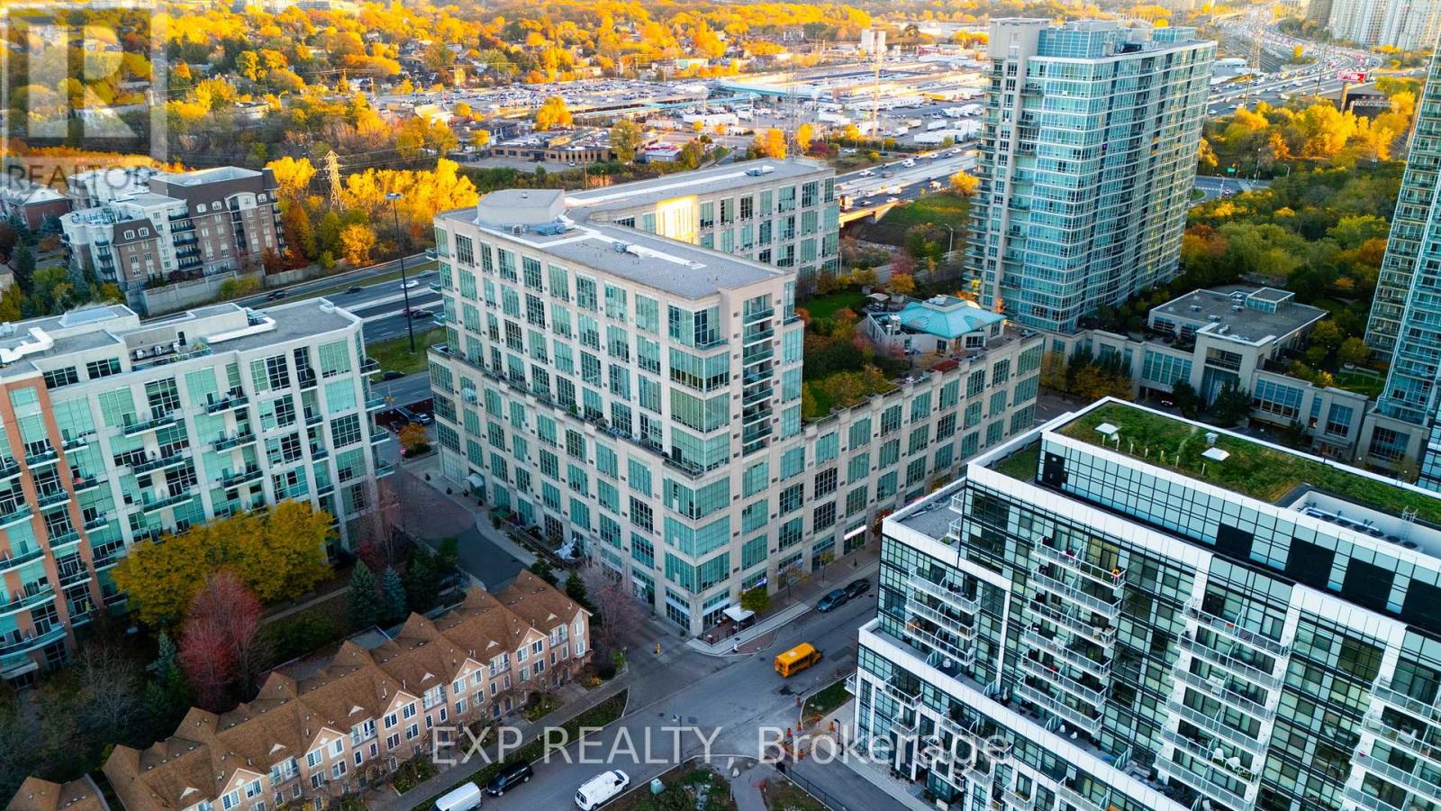 637 - 250 Manitoba Street, Toronto, Ontario  M8Y 4G8 - Photo 48 - W12690224