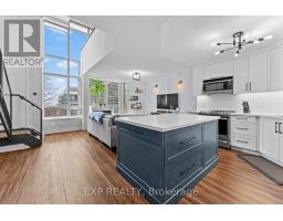 637 - 250 MANITOBA STREET, Toronto, Ontario