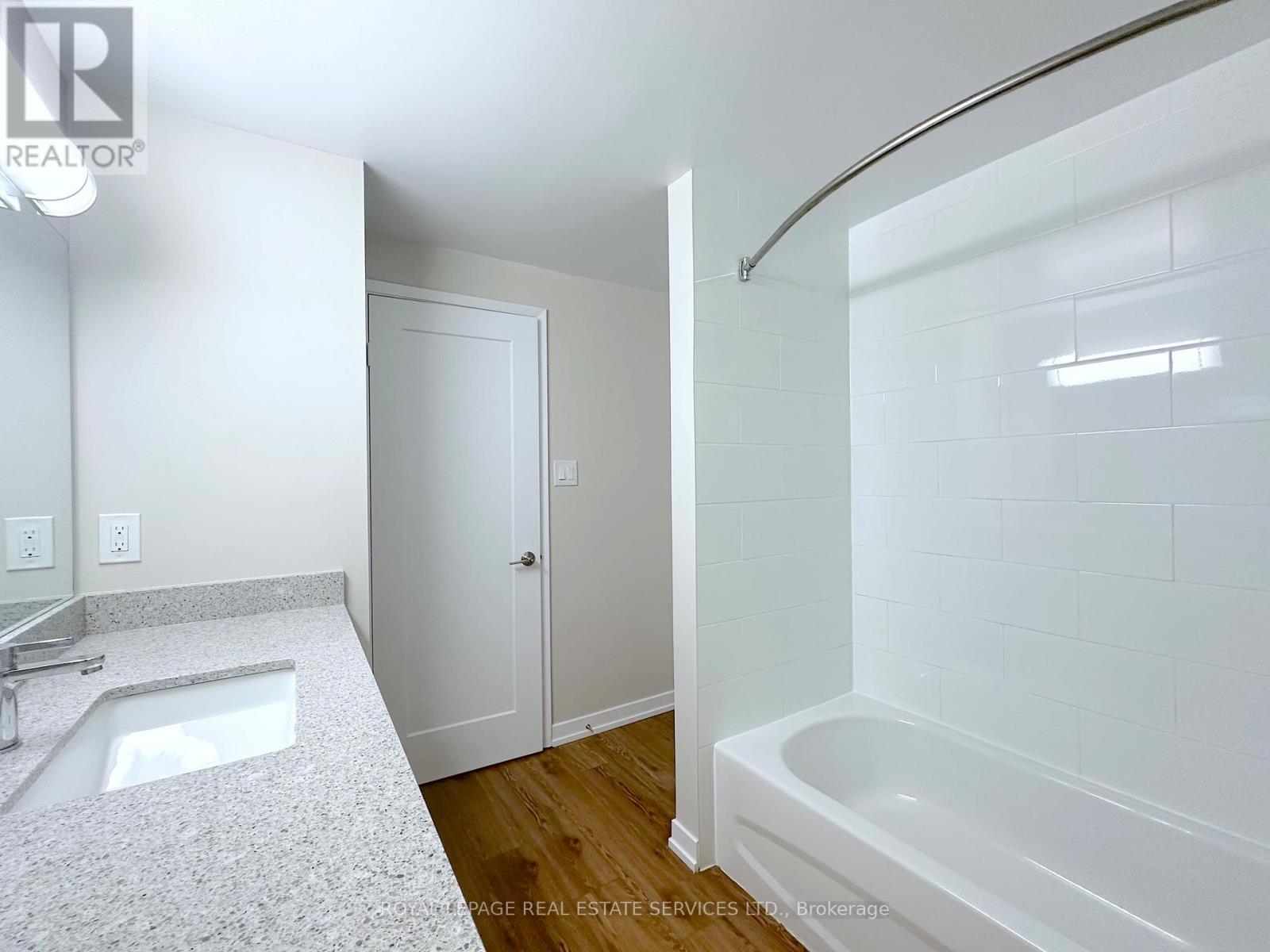 2605f Battleford Road, Mississauga, Ontario  L5N 3S4 - Photo 10 - W12690238