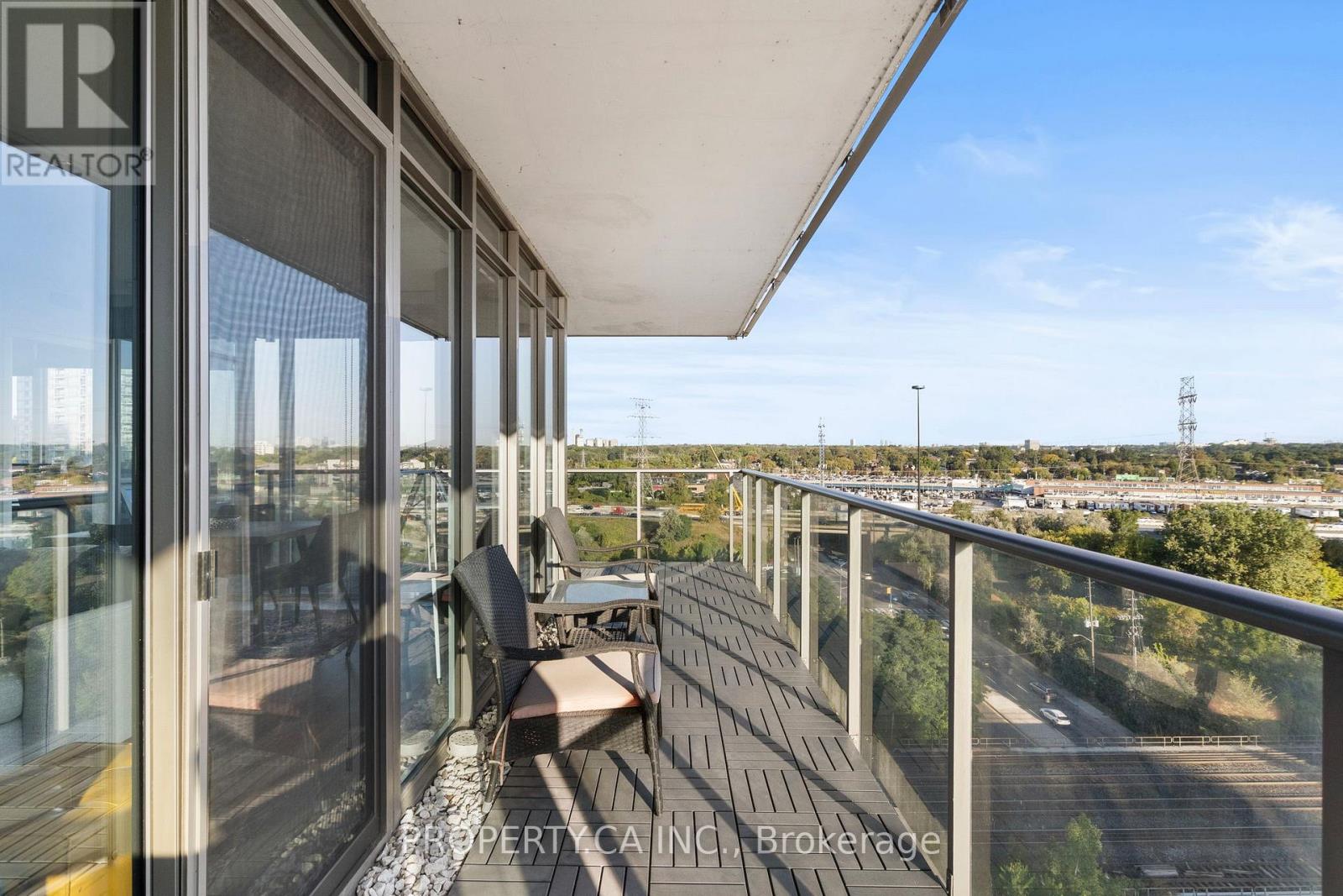 1211 - 90 Park Lawn Road, Toronto, Ontario  M8Y 0B6 - Photo 21 - W12690244