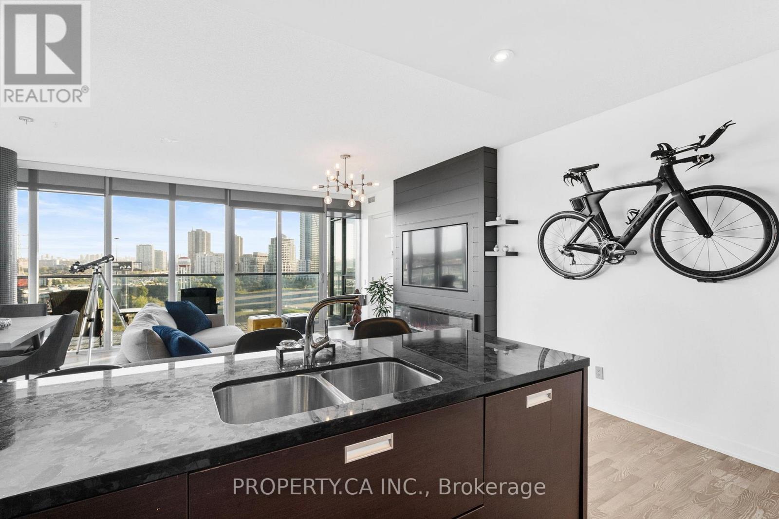 1211 - 90 Park Lawn Road, Toronto, Ontario  M8Y 0B6 - Photo 30 - W12690244