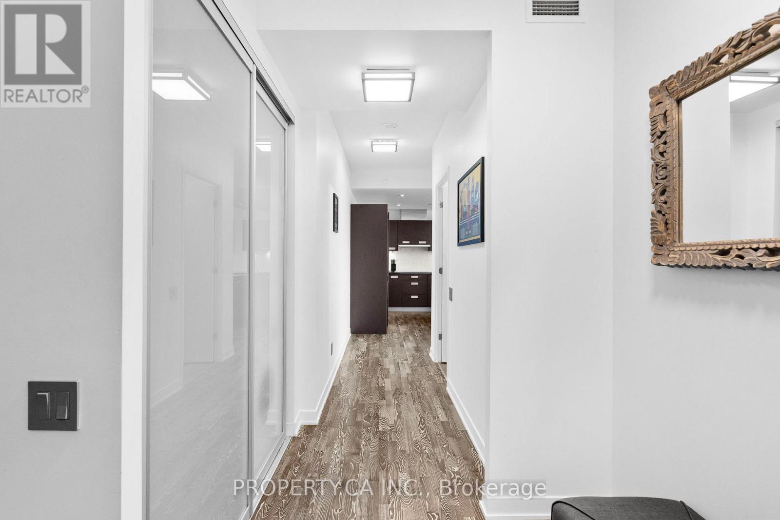 1211 - 90 Park Lawn Road, Toronto, Ontario  M8Y 0B6 - Photo 6 - W12690244