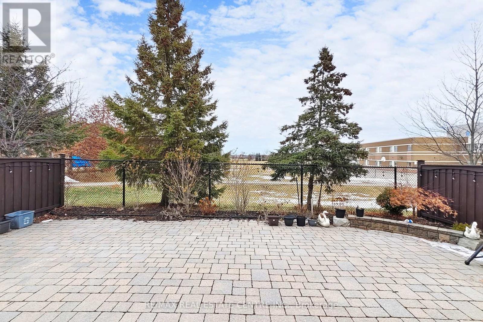 5421 Freshwater Drive, Mississauga, Ontario  L5M 0J8 - Photo 46 - W12690250