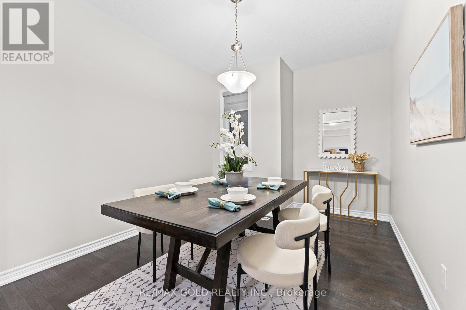 41 Rainbrook Close, Brampton, Ontario  L6R 0Y9 - Photo 10 - W12690256