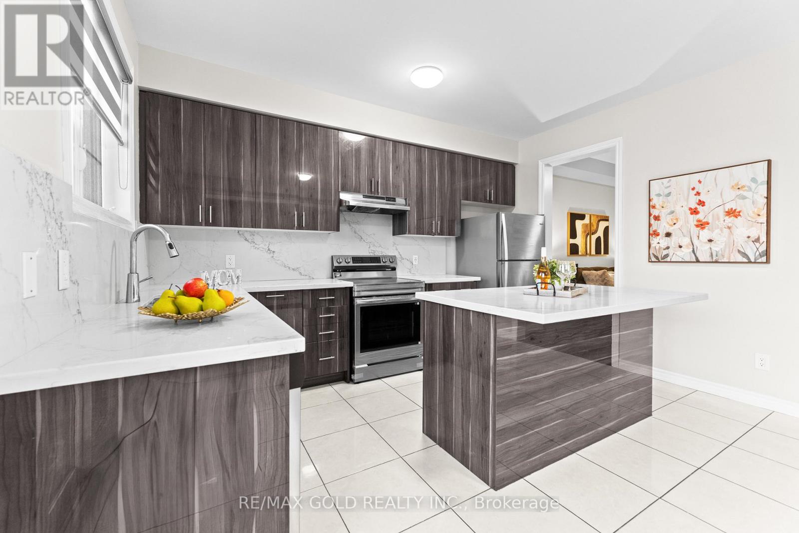 41 Rainbrook Close, Brampton, Ontario  L6R 0Y9 - Photo 14 - W12690256