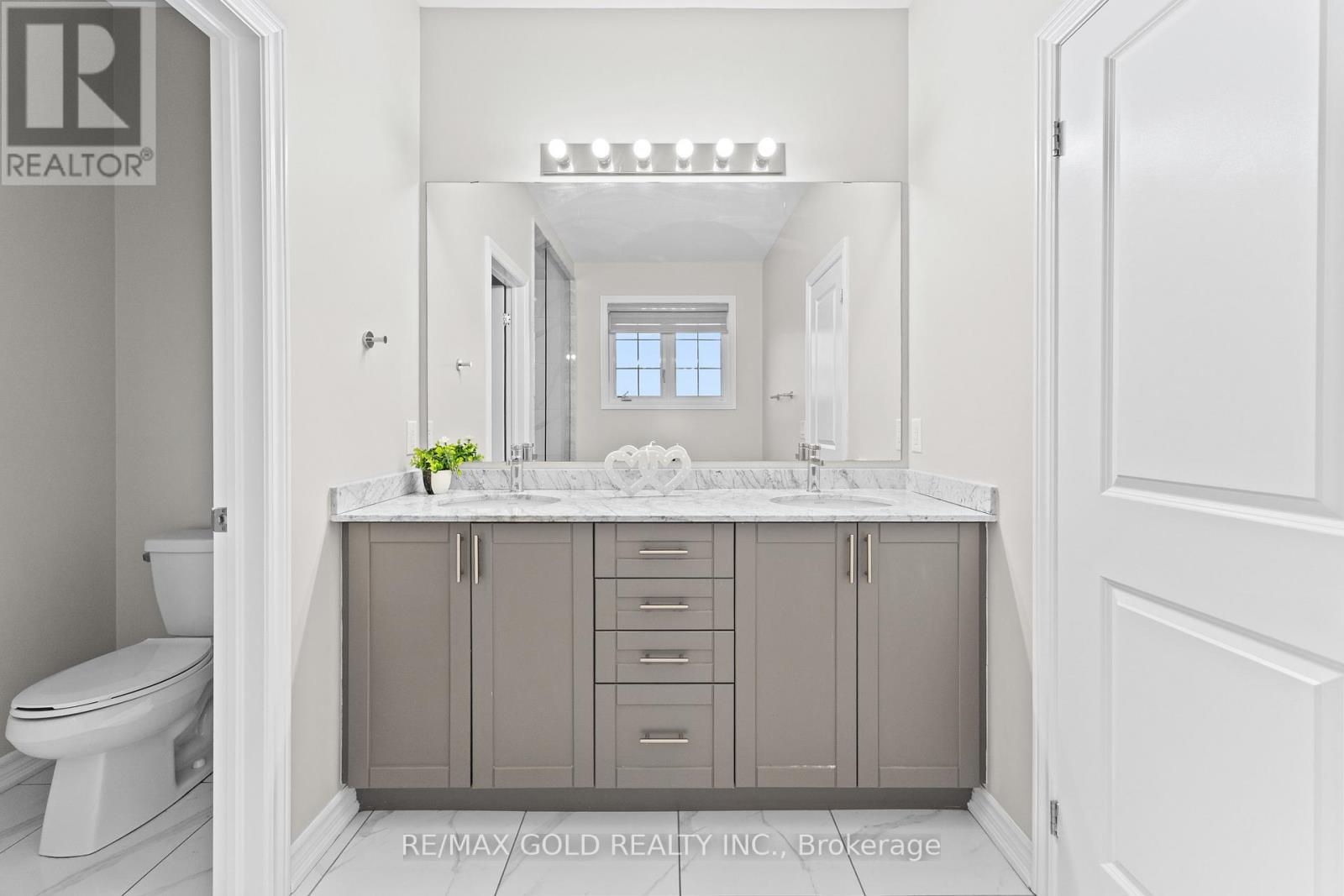 41 Rainbrook Close, Brampton, Ontario  L6R 0Y9 - Photo 26 - W12690256