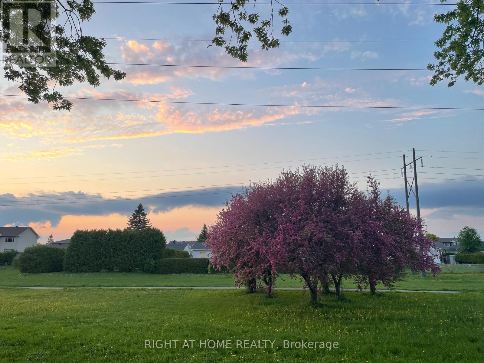 9 Aurora Crescent, Ottawa, Ontario K2G 0Z6 - Photo 40 - X12686548