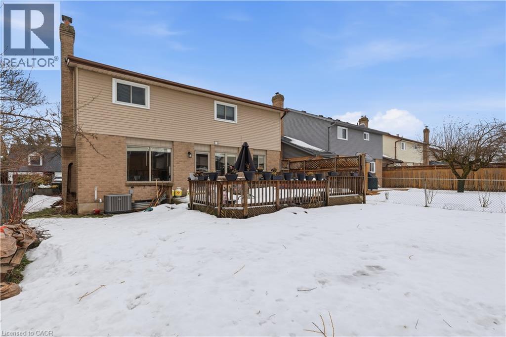 95 Scenic Wood Crescent, Kitchener, Ontario  N2A 3N2 - Photo 17 - 40797627