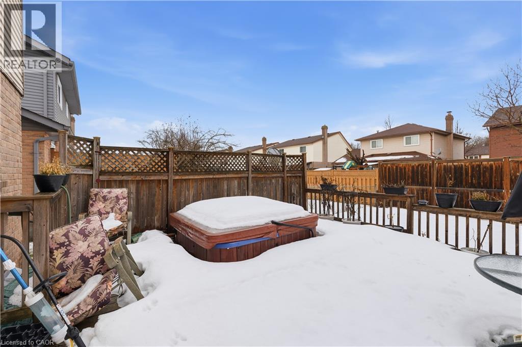 95 Scenic Wood Crescent, Kitchener, Ontario  N2A 3N2 - Photo 16 - 40797627