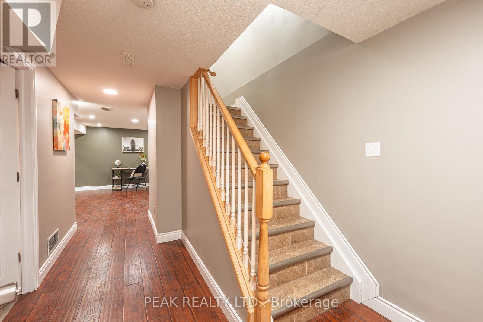 42 Roman Crescent, London East, Ontario  N5V 4W4 - Photo 27 - X12690254