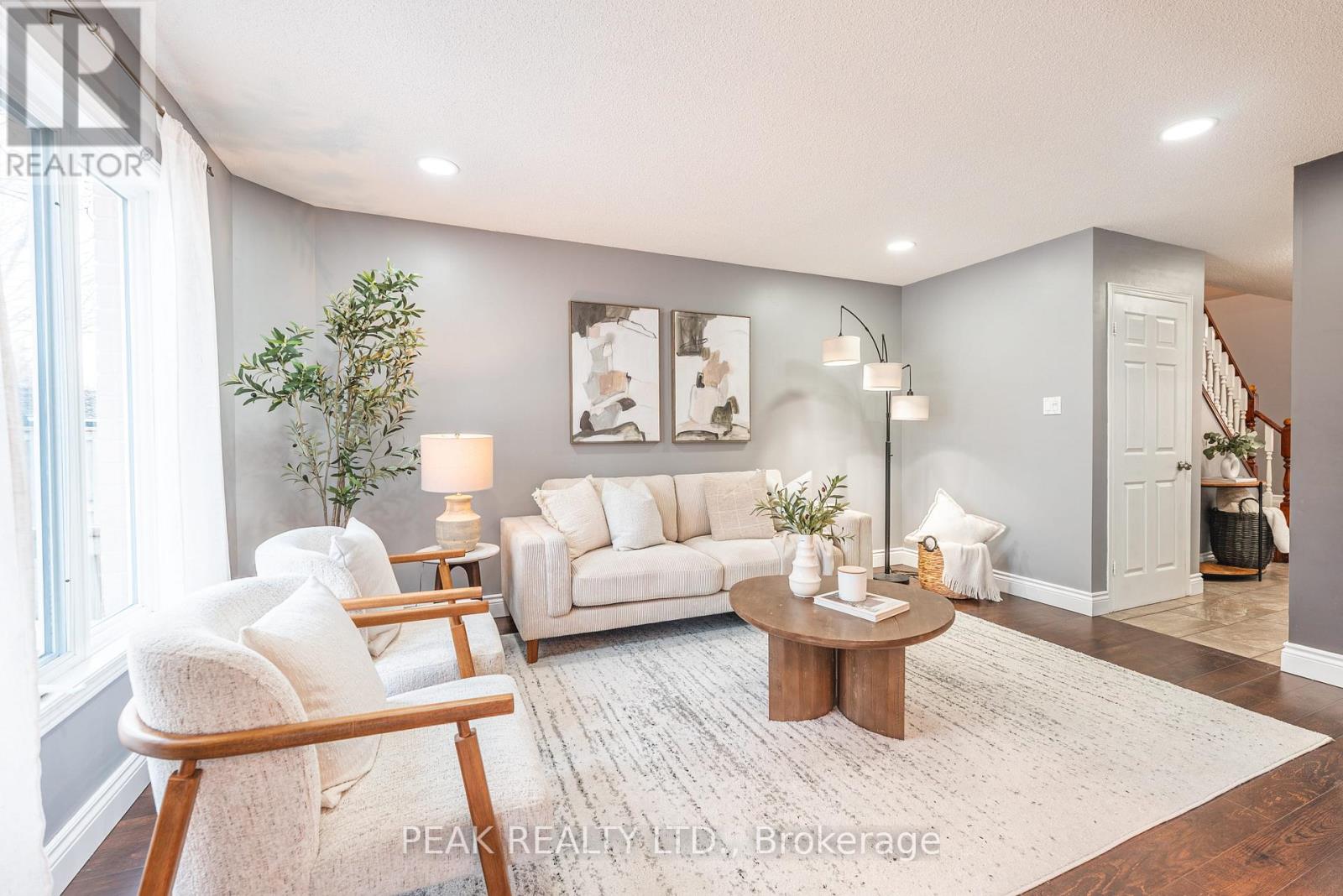 42 Roman Crescent, London East, Ontario  N5V 4W4 - Photo 7 - X12690254