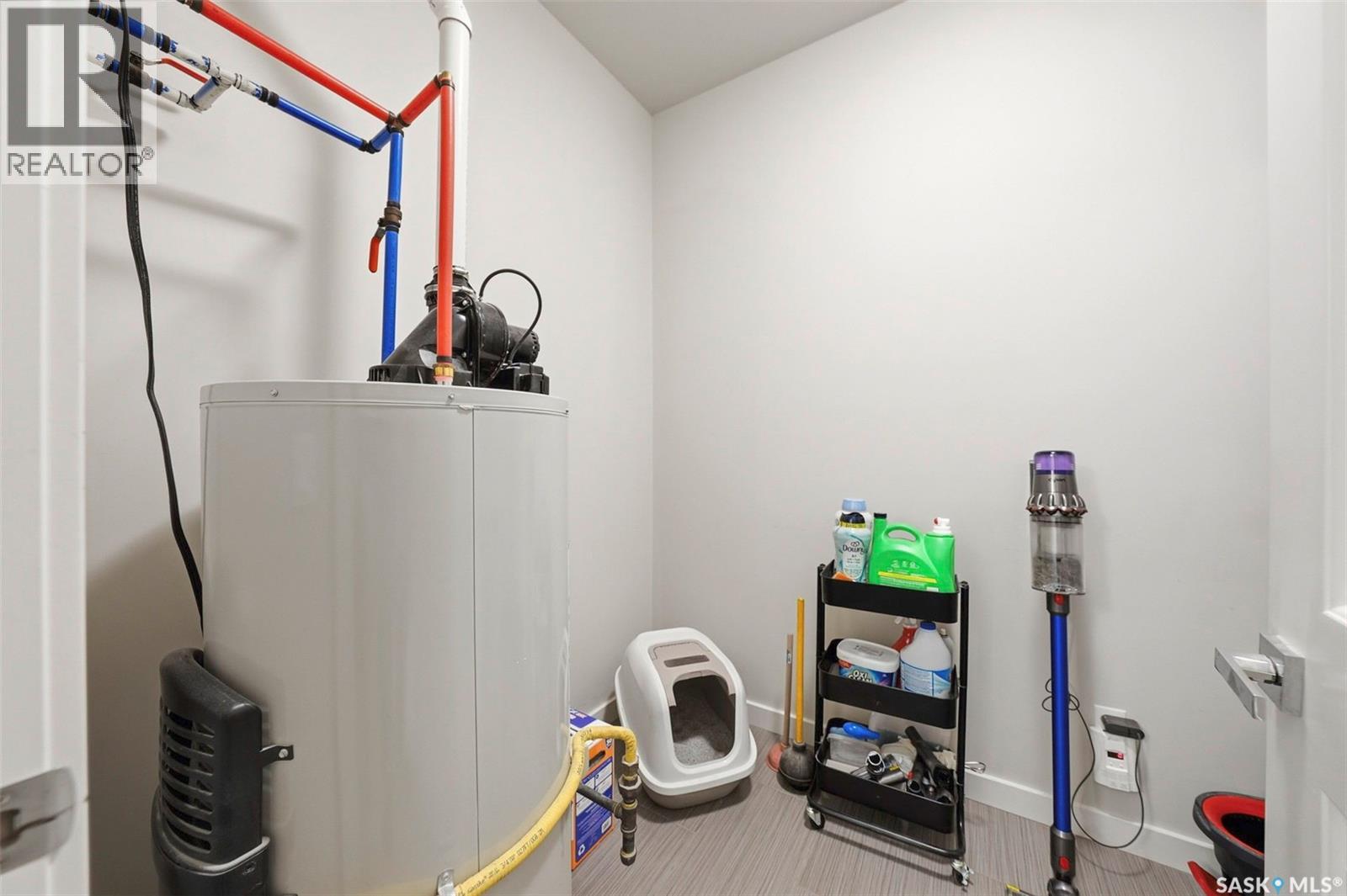 103 1120 Hampton Circle, Saskatoon, Saskatchewan  S7R 0L9 - Photo 19 - SK026696