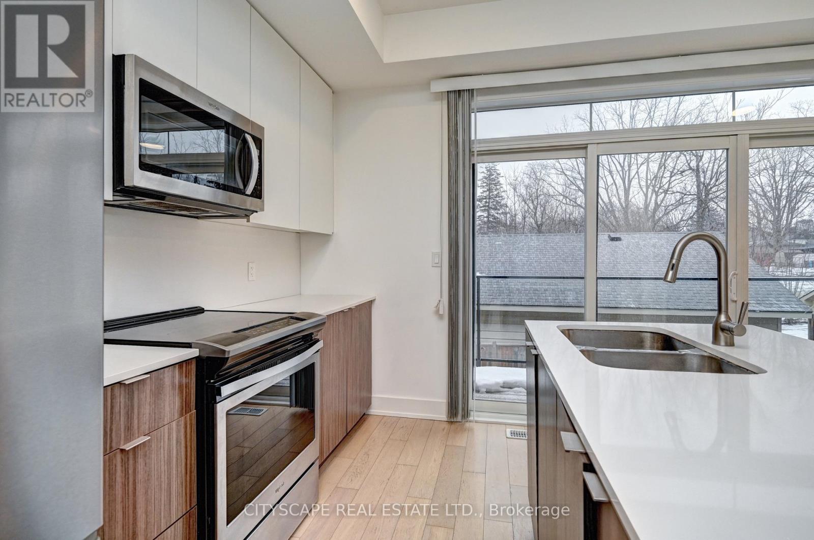 6 - 107 CONCESSION STREET, Cambridge, Ontario