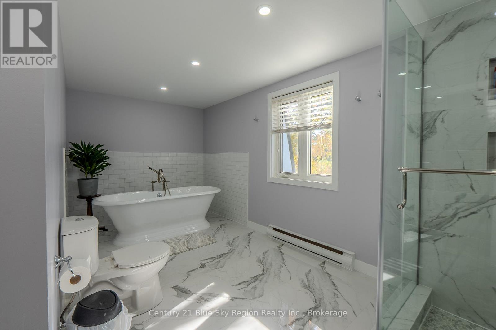 61 Third Street, West Nipissing, Ontario  P2B 3A9 - Photo 29 - X12690364