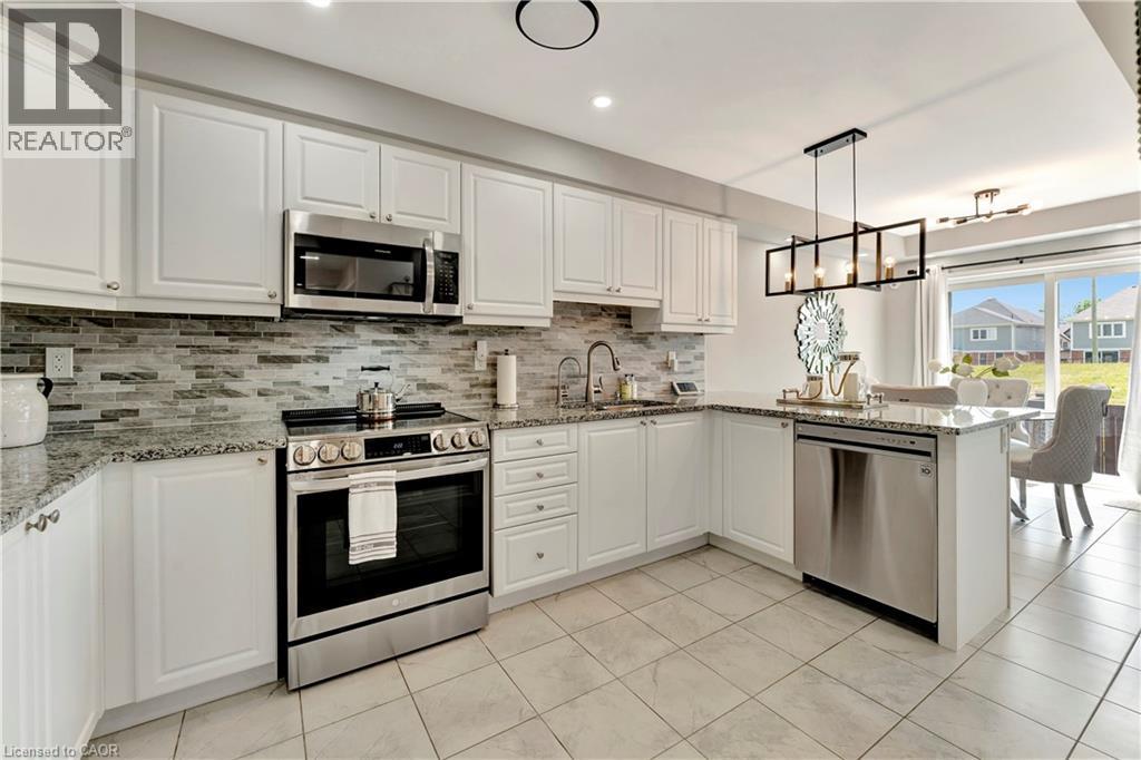 212 Waterbrook Lane, Kitchener, Ontario  N2P 0H7 - Photo 6 - 40797154